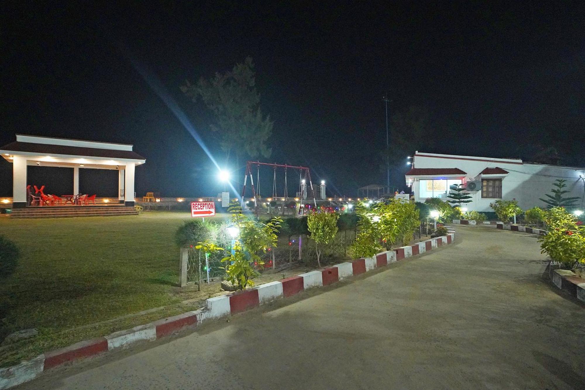 Santiniketan Hotel And Resort !! On Beach Family Resort !! Mandarmani Exterior foto